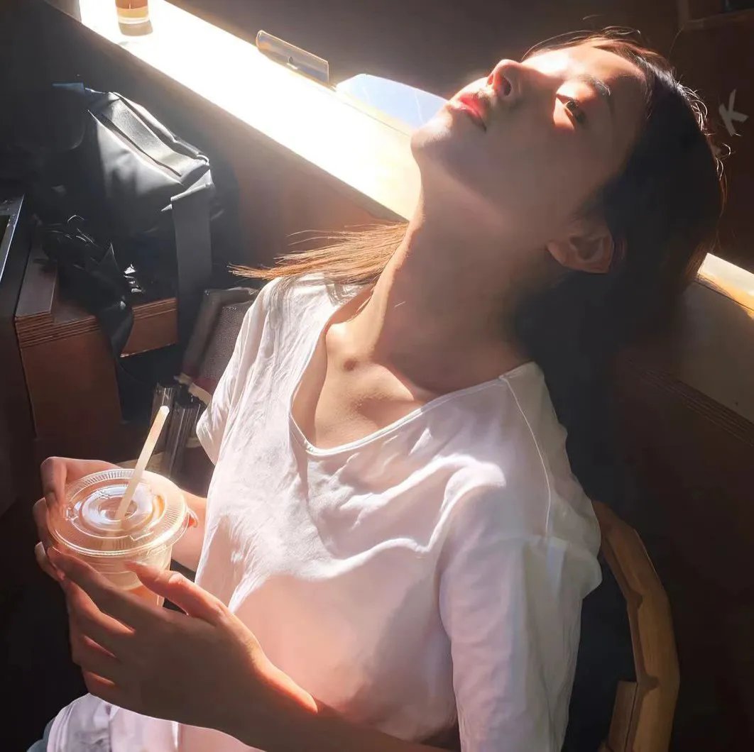 触不到的爱